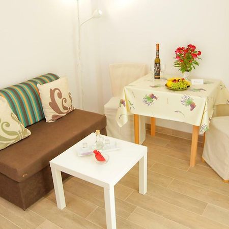 Villa Lavanda Паг Екстериор снимка
