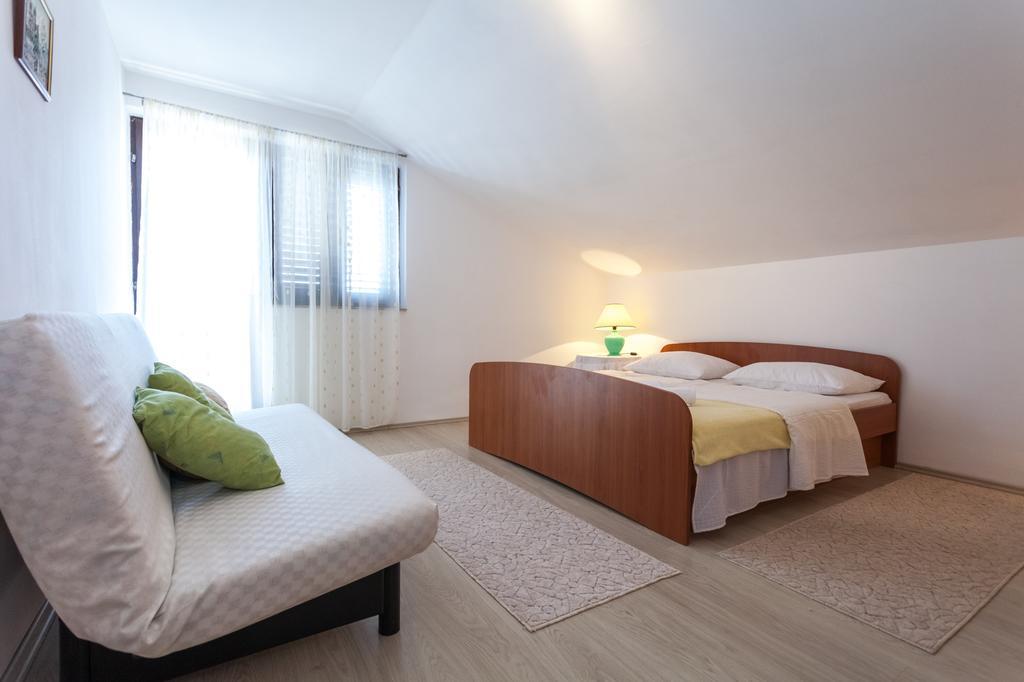 Villa Lavanda Паг Екстериор снимка