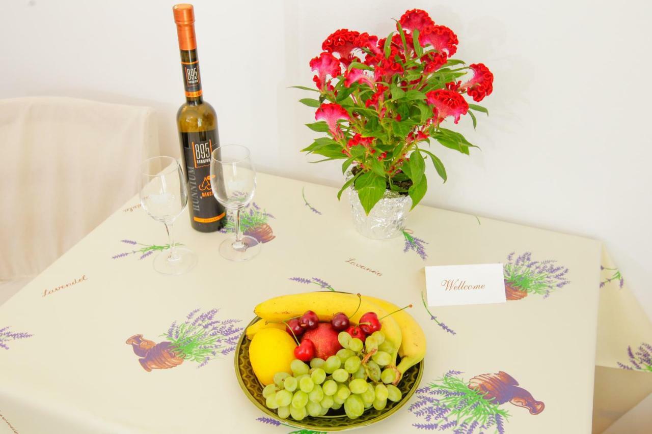 Villa Lavanda Паг Екстериор снимка