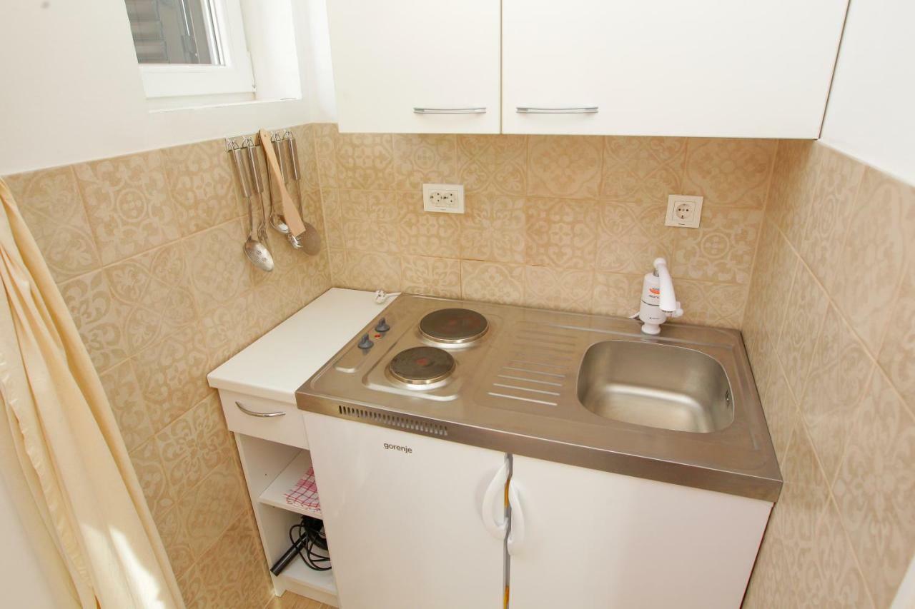 Villa Lavanda Паг Екстериор снимка