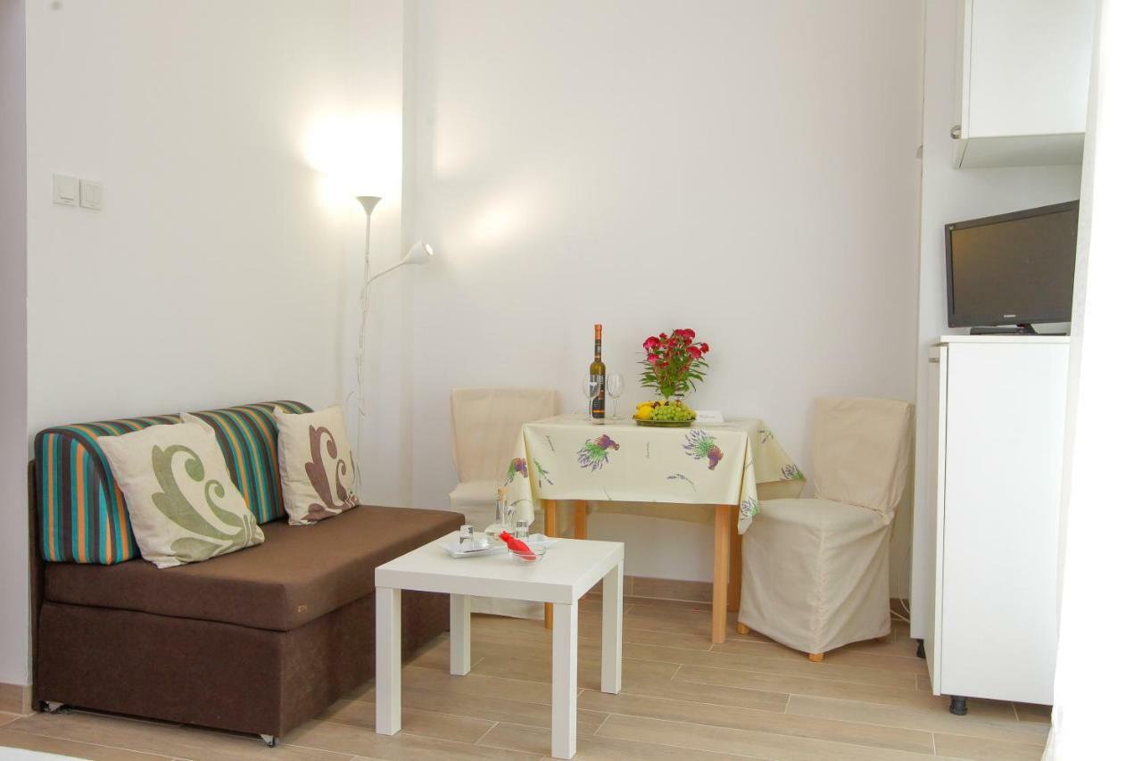 Villa Lavanda Паг Екстериор снимка