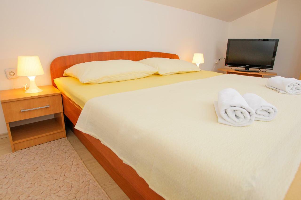 Villa Lavanda Паг Екстериор снимка