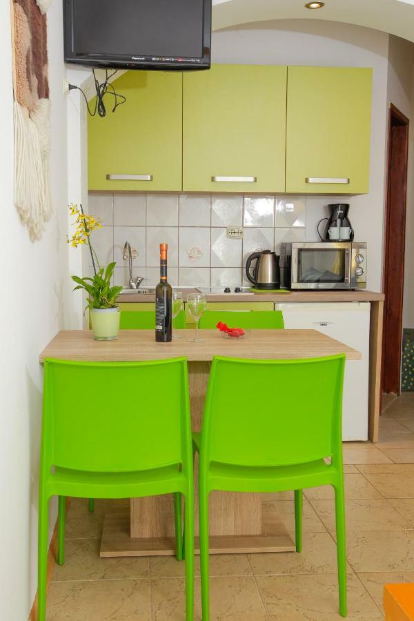 Villa Lavanda Паг Екстериор снимка