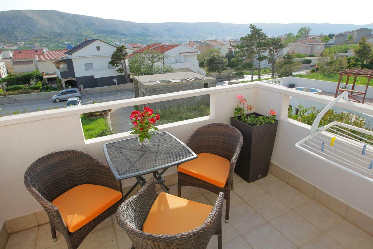 Villa Lavanda Паг Екстериор снимка