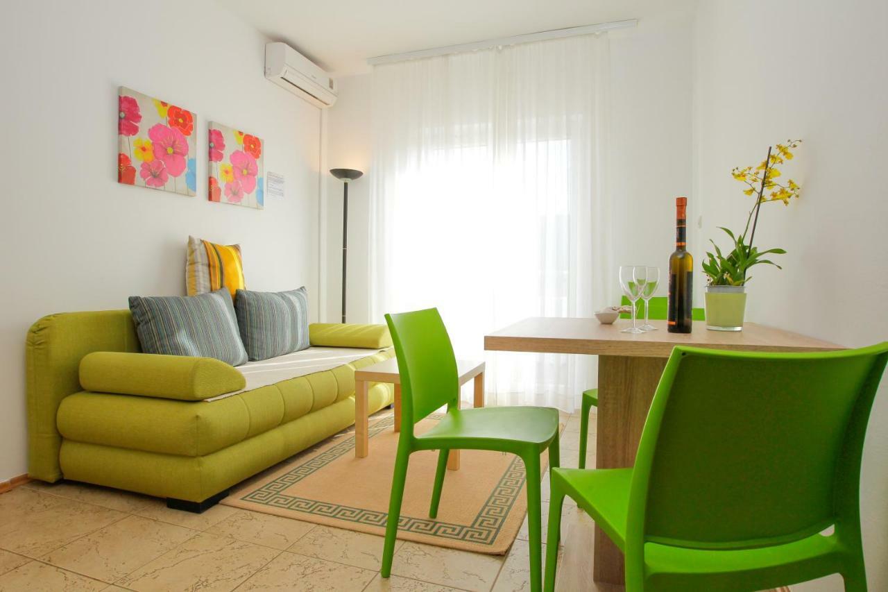 Villa Lavanda Паг Екстериор снимка